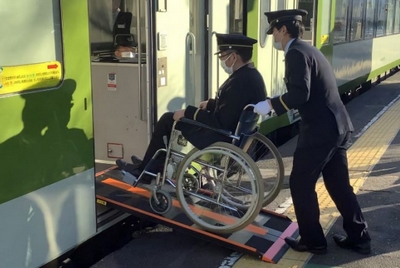 車椅子での乗降